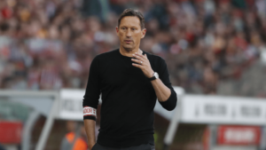 Roger Schmidt ' PEDE DEMISSÃO' e assina contrato Milionária com uma Equipa da Alemanha