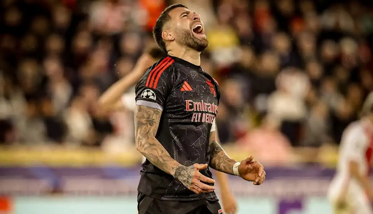 CRAQUEE TITULAR DO BENFICA FALA SOBRE OTAMENDI